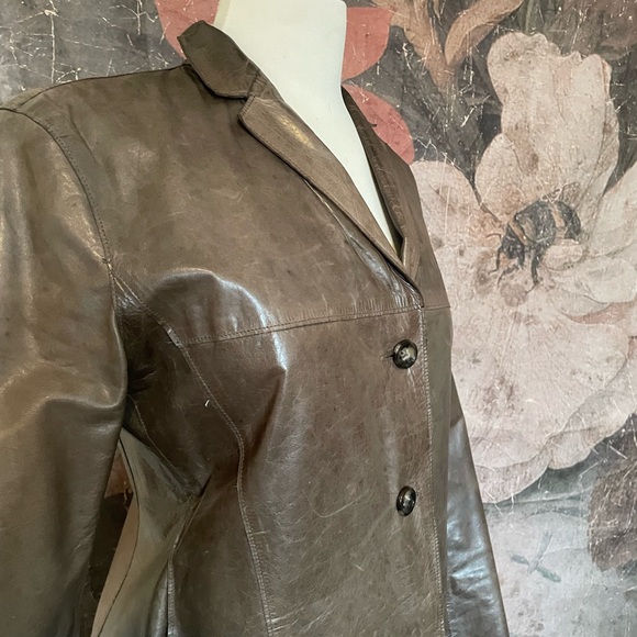 Leather jacket - Picture 7 of 7